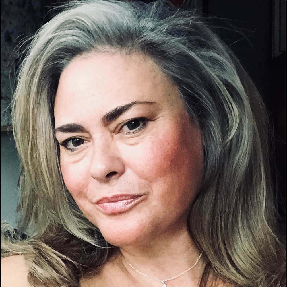 Meet your Posher, Carolyn
